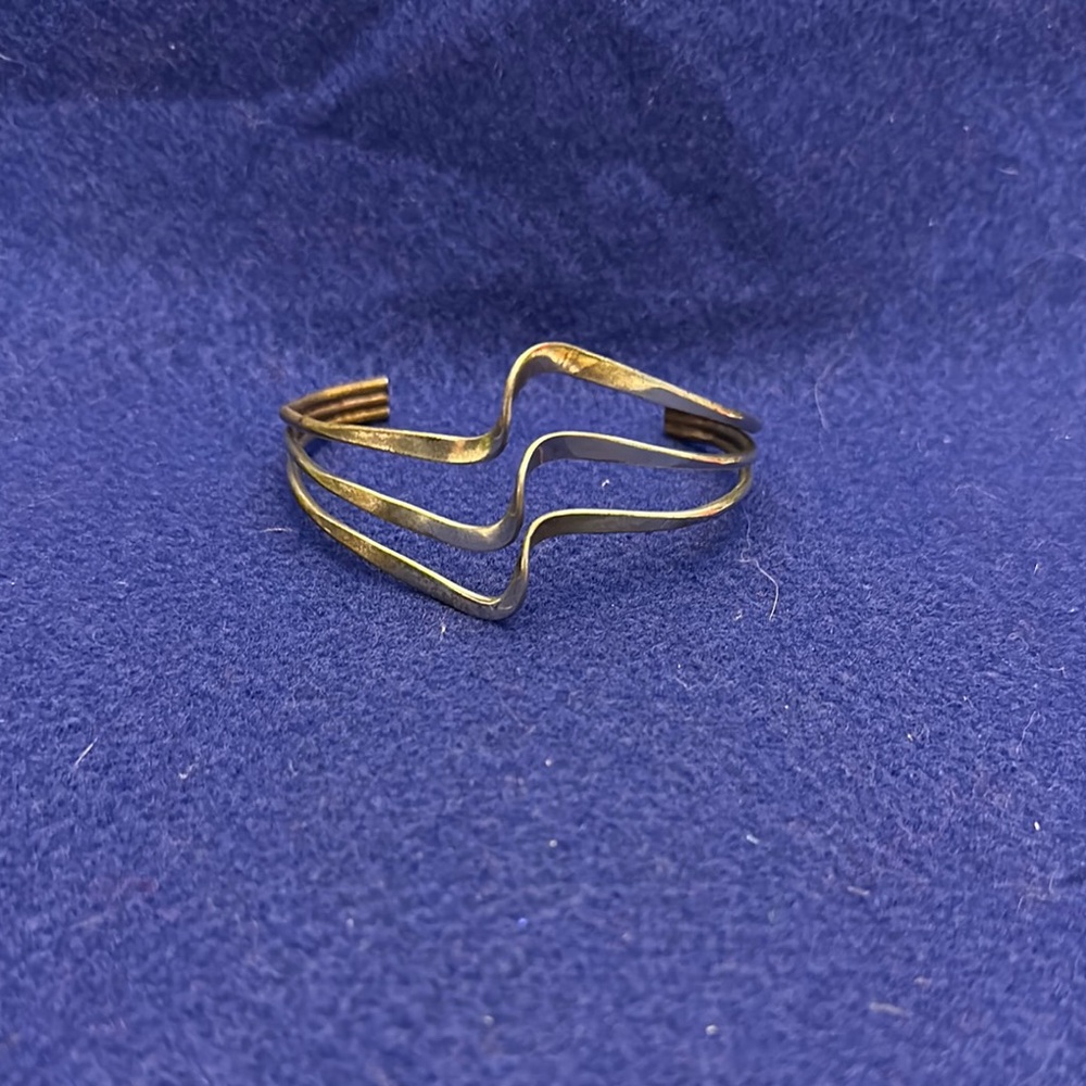 Elegant Sterling Silver Wave Bracelet